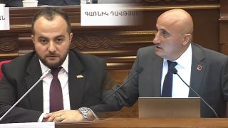 Դուք ժամ առաջ պետք է դադարեք լինել ԿԸՀ նախագահ. Անդրանիկ Գևորգյանը՝ Վահագն Հովակիմյանին
