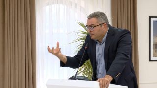 «Անգրագետ» բառի բացատրությունն ասեմ. Արամ Թորոսյանը՝ ՔՊ-ին