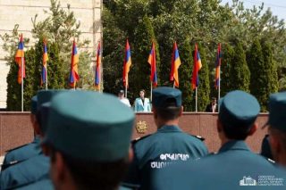 Պետությունն այն փրկարարի կողքին է, որը հանուն այլ մարդու կյանք փրկելու կարևոր առաքելության շարունակում է վտանգի տակ դնել սեփական կյանքը․ ՆԳ նախարար