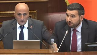 Դուք Ձեզ նորմա՞լ եք զգում, որ շալվար ու քաբաբ բաժանող ուժի ներկայացուցիչները Ձեզ ընտրակեղծարար են ասում. Վահագն Ալեքսանյան